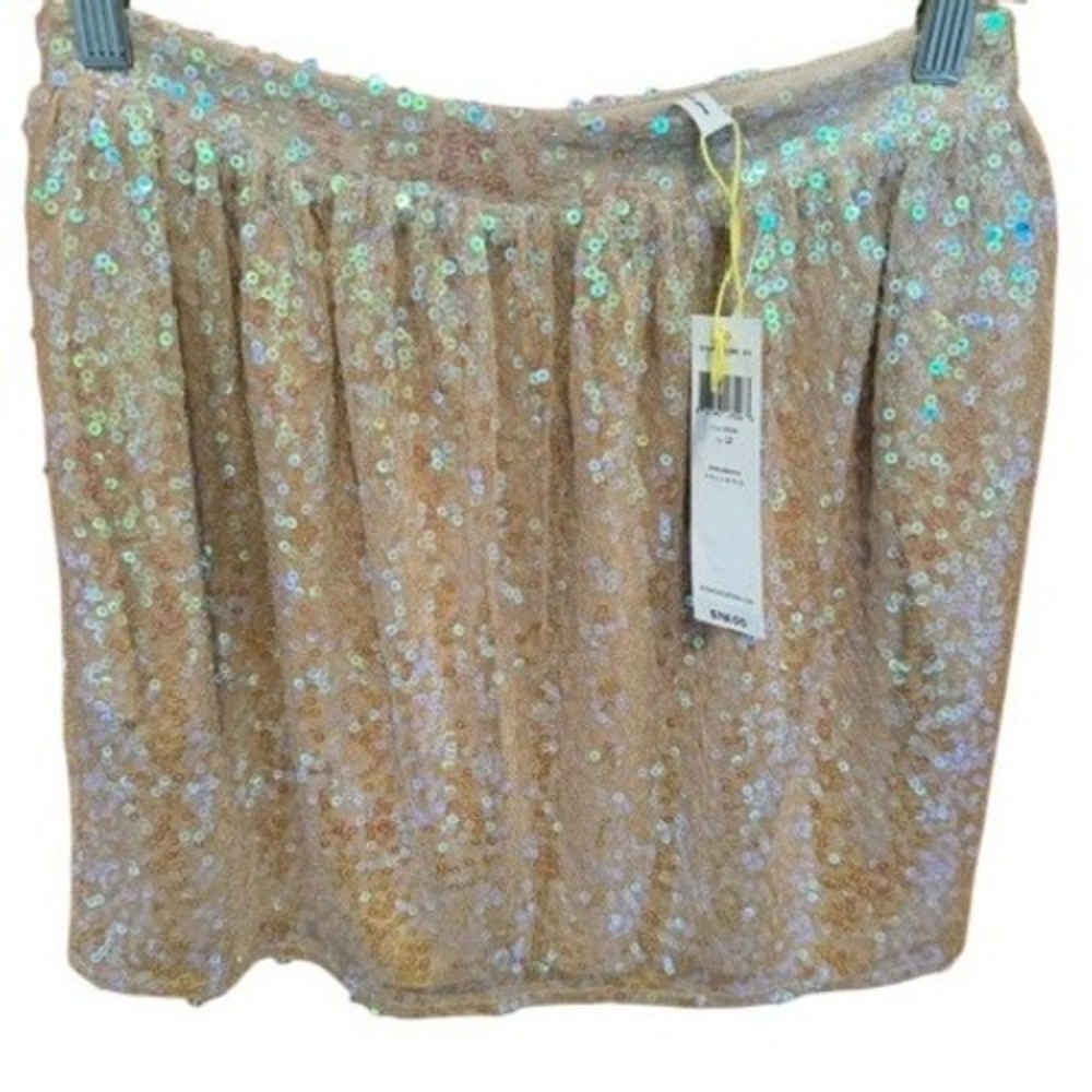 BCBGeneration Nude Iridescent Sequin Mini Skirt Size 2 NWT